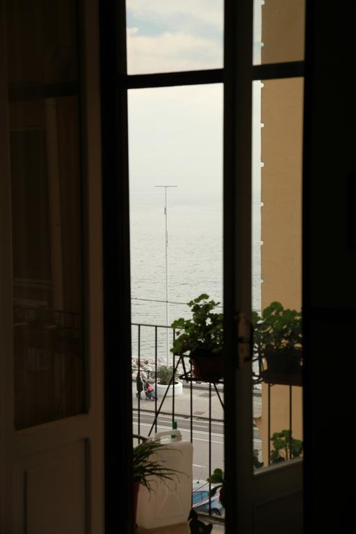 Bed And Breakfast Latomare Napoli Eksteriør billede