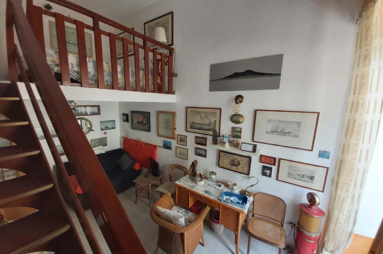 Bed And Breakfast Latomare Napoli Eksteriør billede